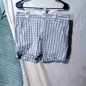 Dockers size 8 shorts